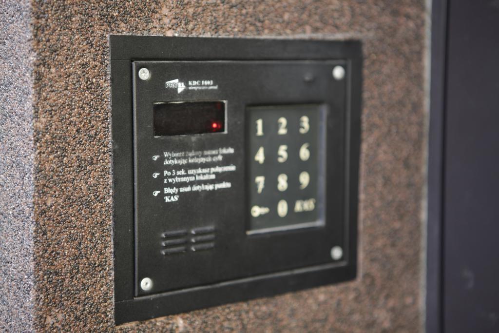 Magnetic Apartment Jerozolimskie B Warsaw Exterior photo